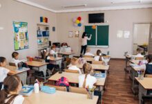 Photo of Profesorii rămân fără acoperire legală pentru creșterea salariilor