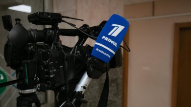 Photo of Силовики провели обыски в редакциях двух оппозиционных каналов в Молдове